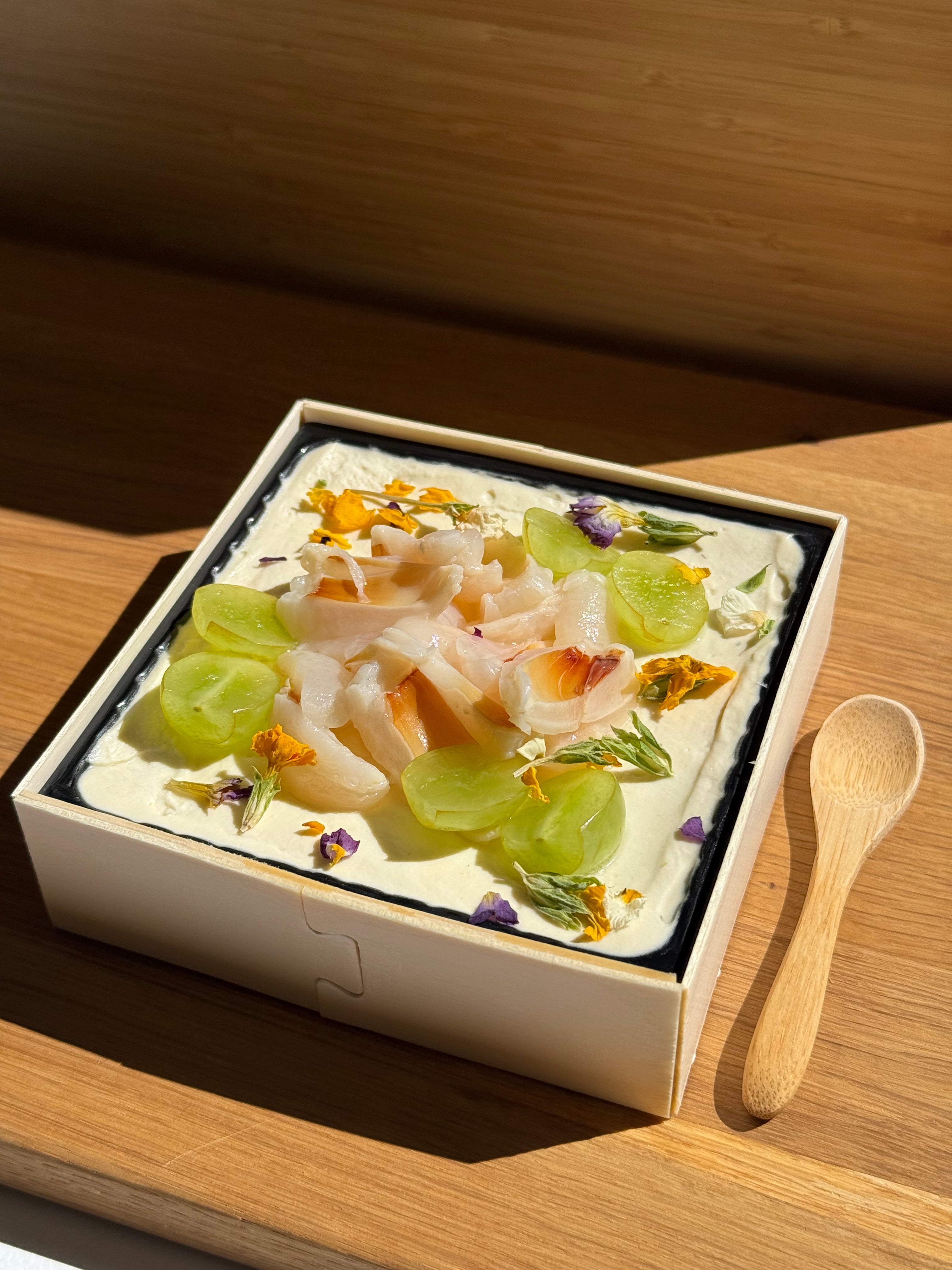 Lychee Jasmine Chiffon Cake Tub