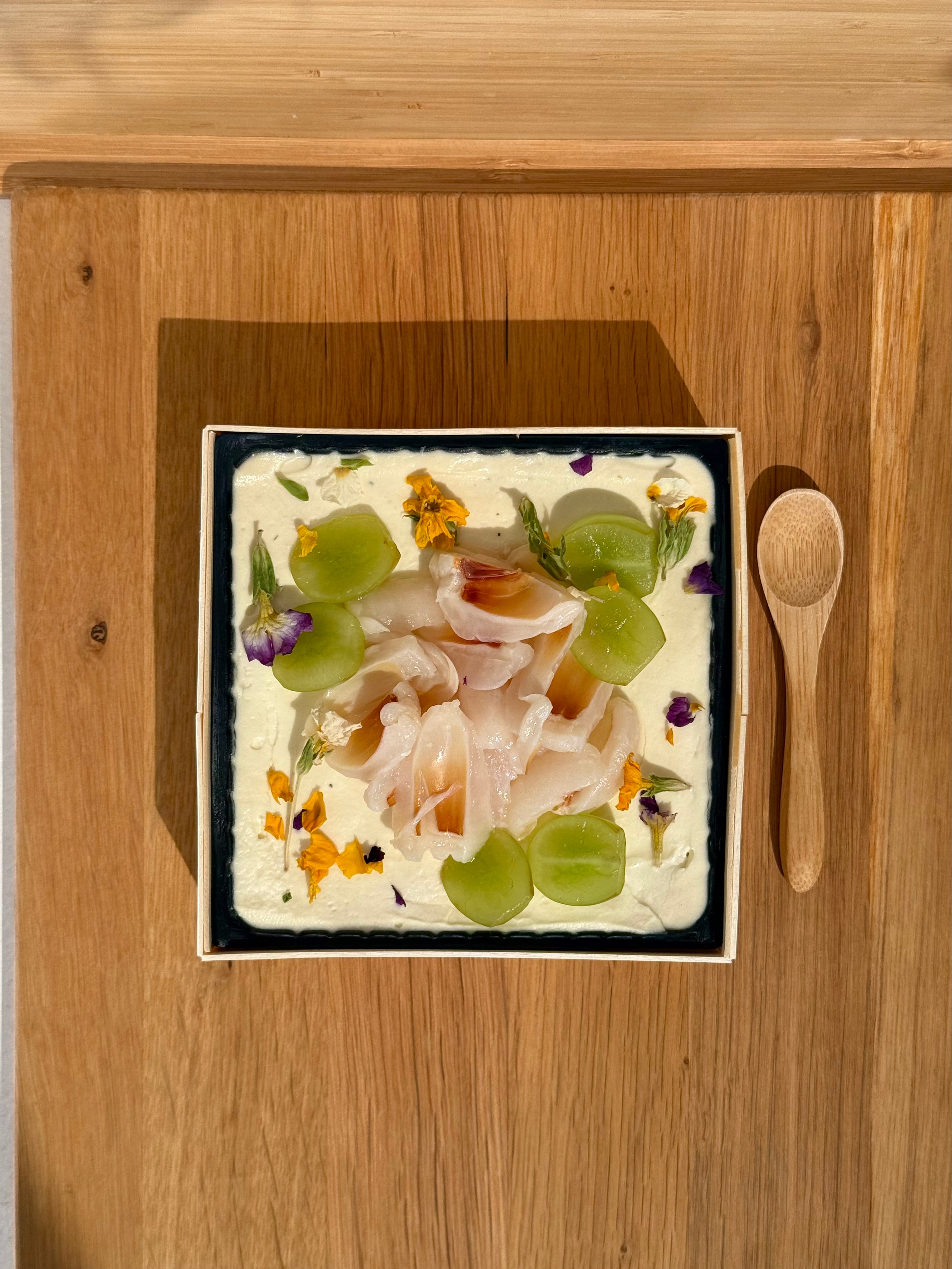 Lychee Jasmine Chiffon Cake Tub