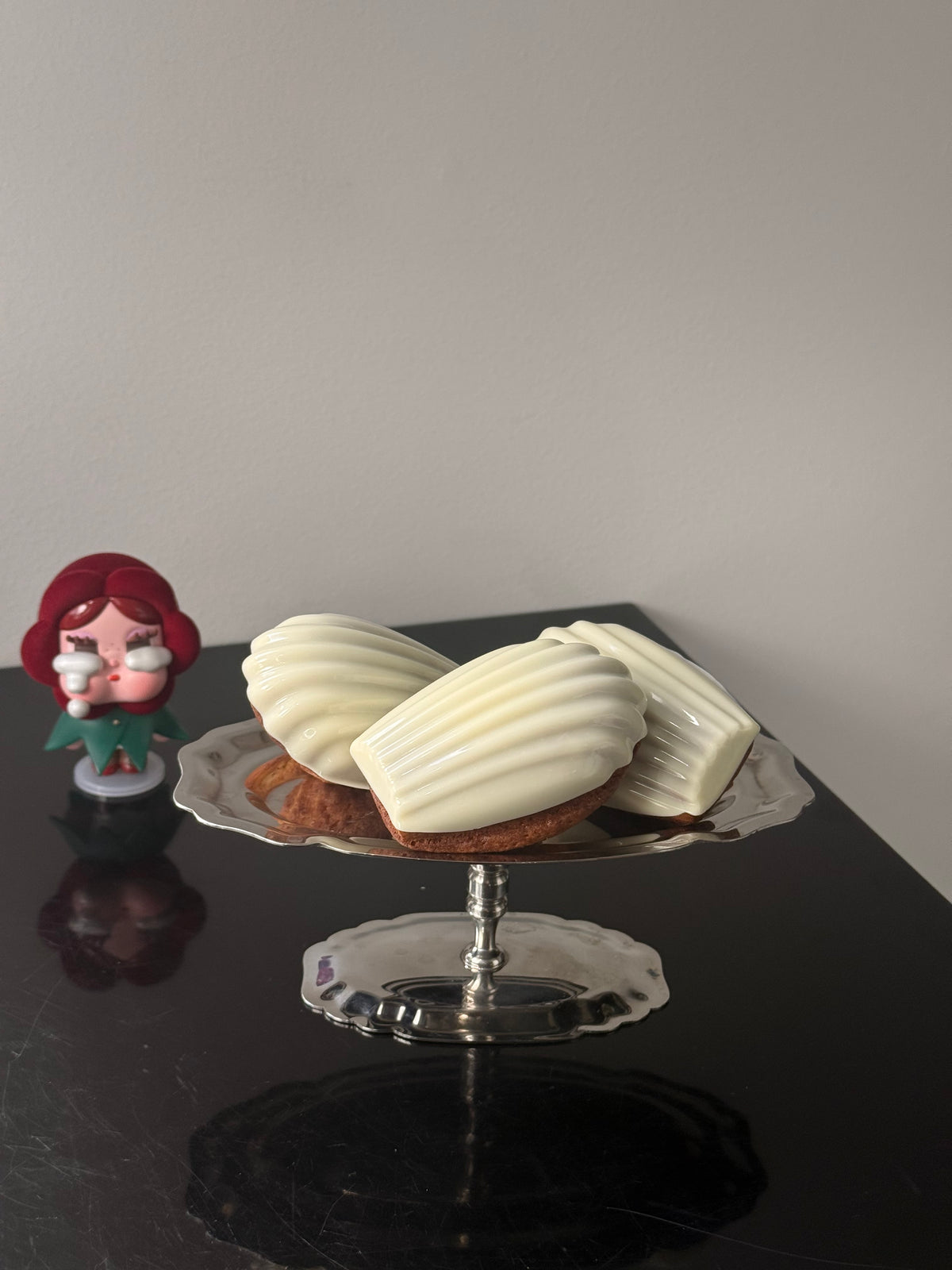 White Choc Coated Maddies
