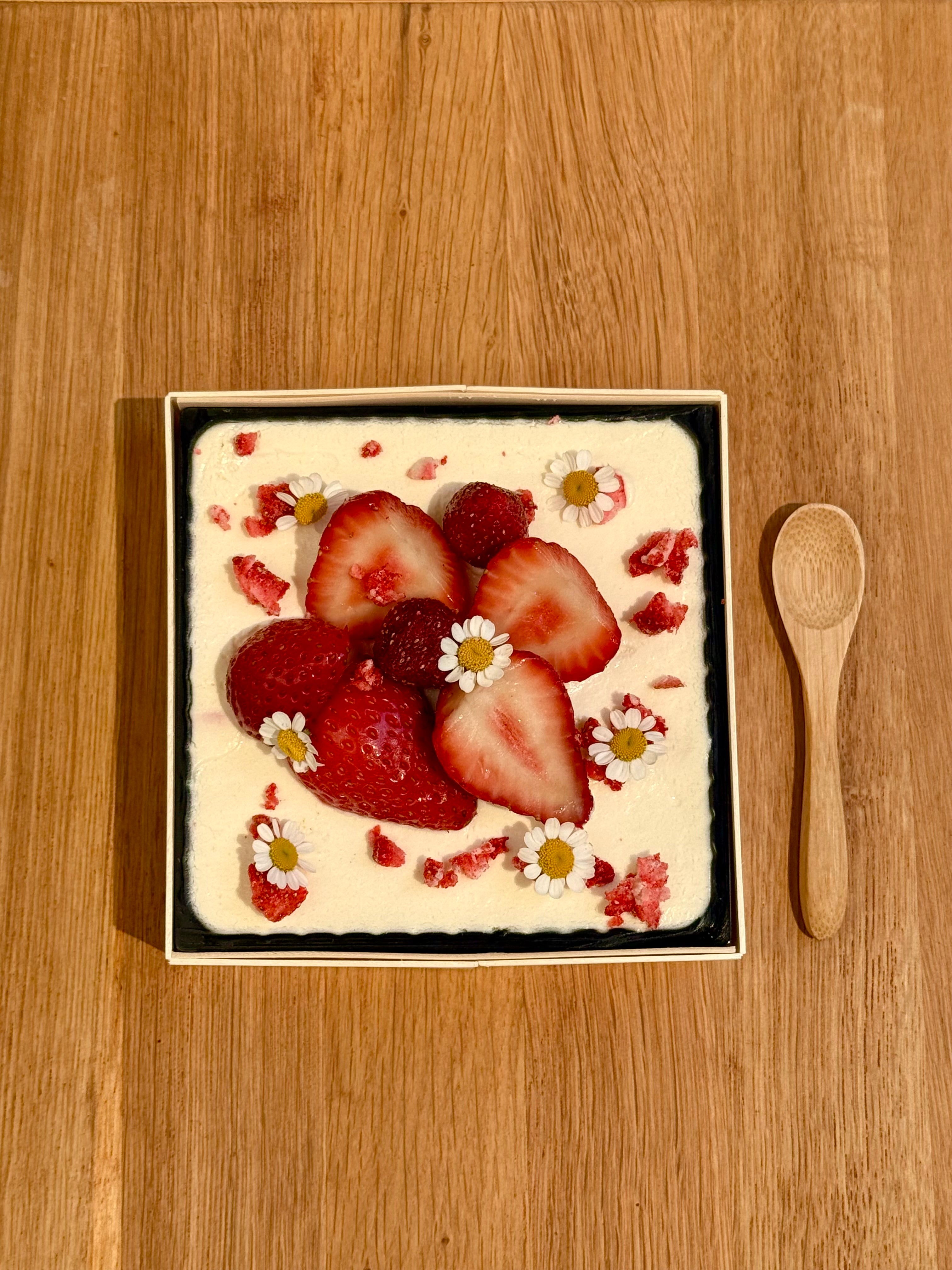 Strawberry and Cream Chiffon Cake Tub