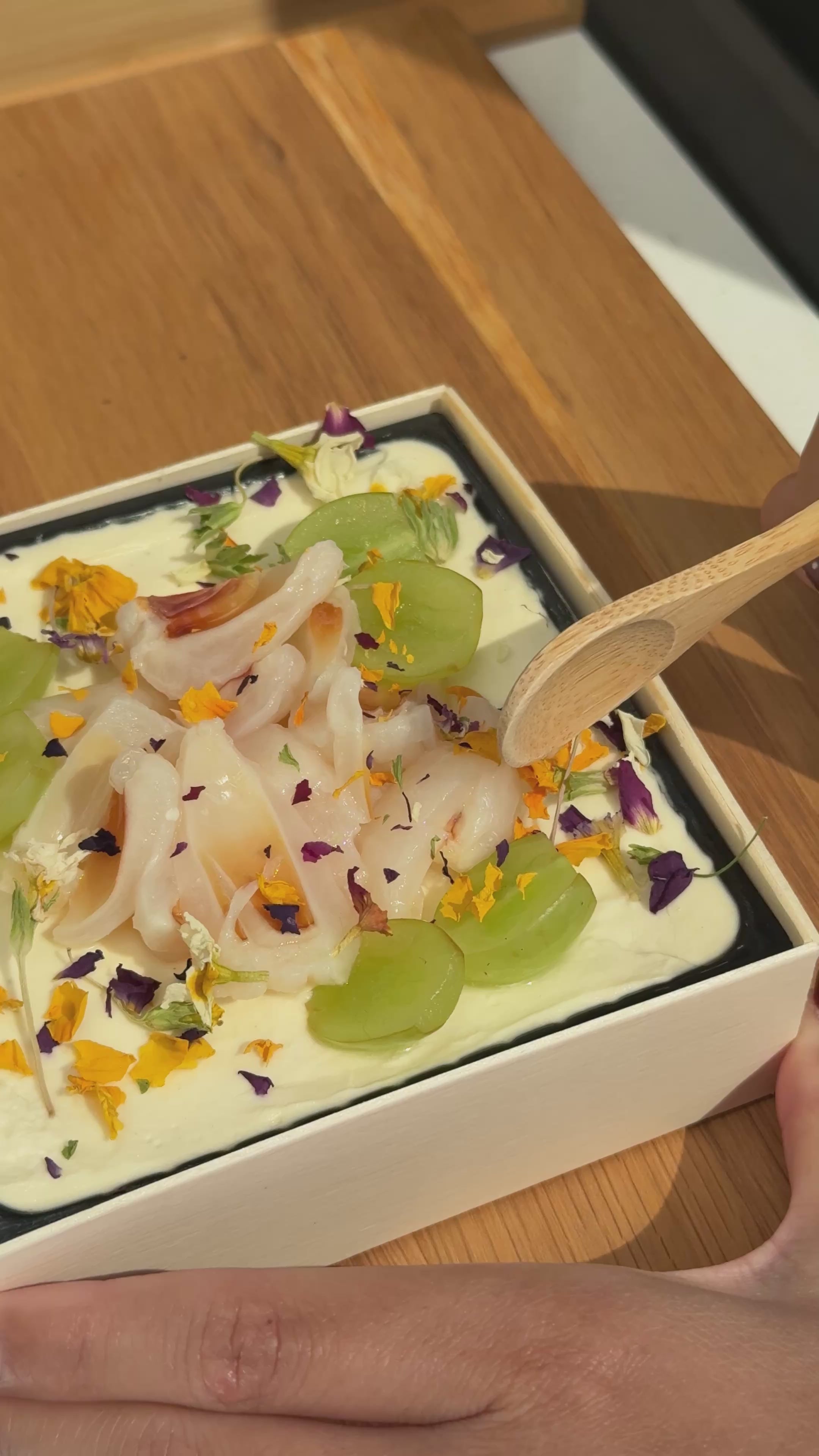 Lychee Jasmine Chiffon Cake Tub